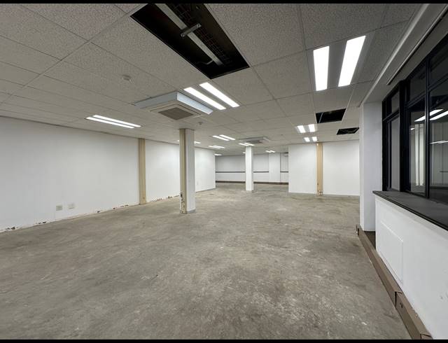 1,731M² OFFICE TO LET IN SANDTON CENTRAL